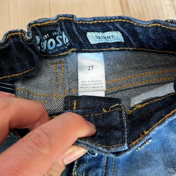 Tattrd threads Oshkosh jeans - Picture 2 of 4